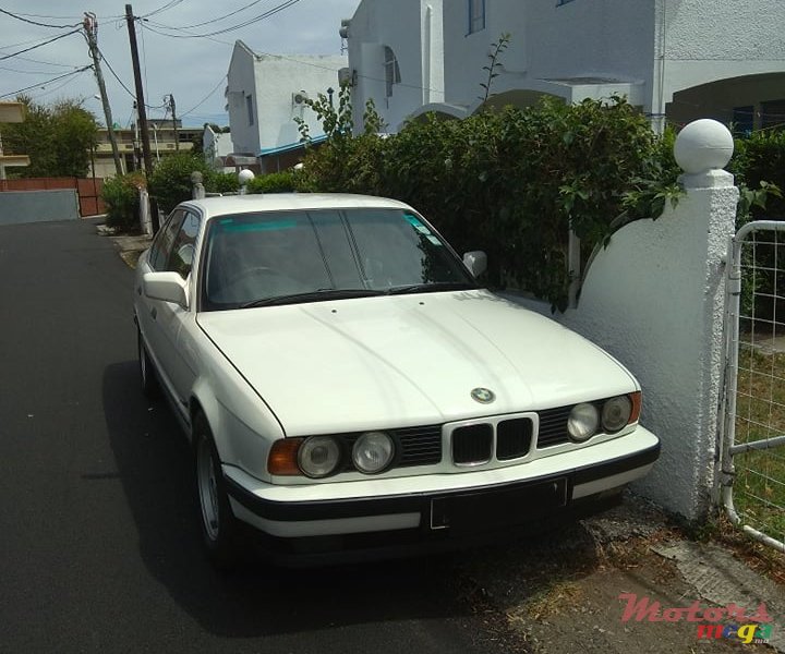 1992' BMW 520 photo #2