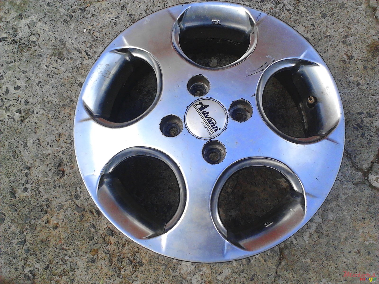 2005' Toyota Corolla photo #1