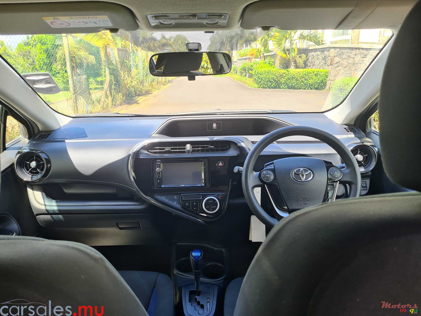 2018' Toyota Aqua 1.5 Hybrid photo #6