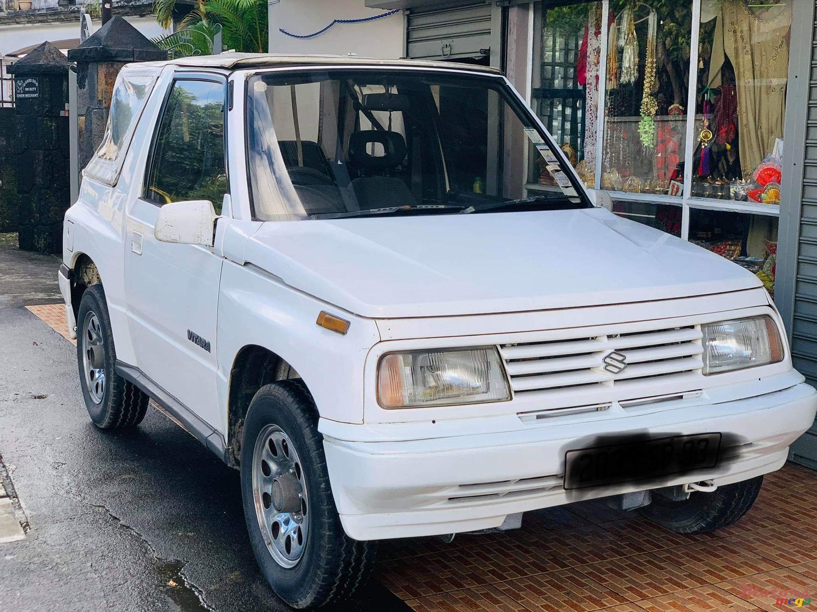 1993' Suzuki Vitara photo #2