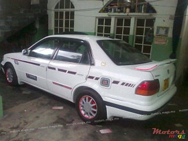 1996' Toyota Corolla none photo #1