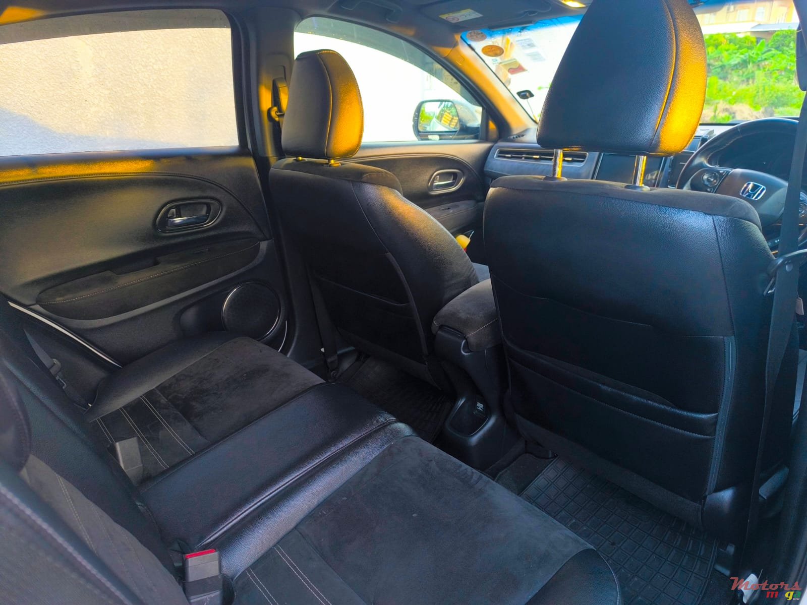 2016' Honda HR-V Vezel RS photo #2