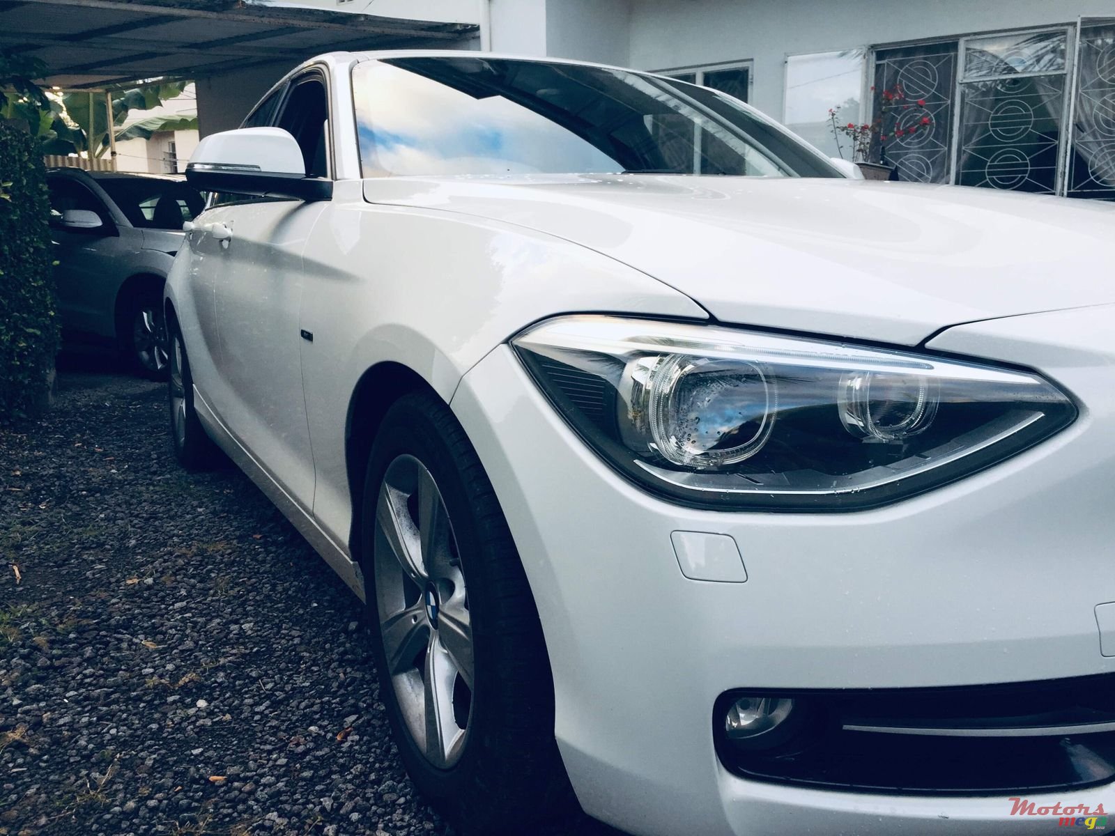 2012' BMW 116 photo #2