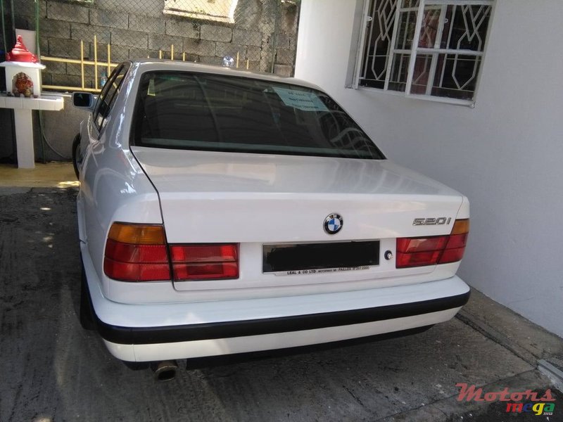 1992' BMW 520 photo #2
