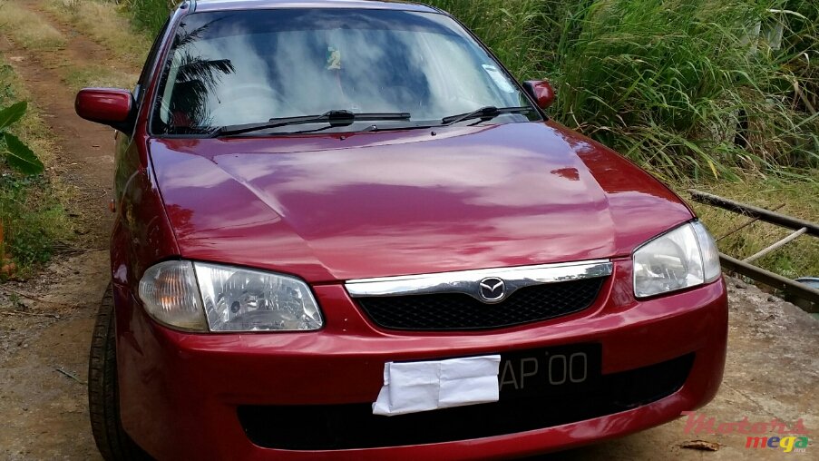 2000' Mazda Familia photo #2