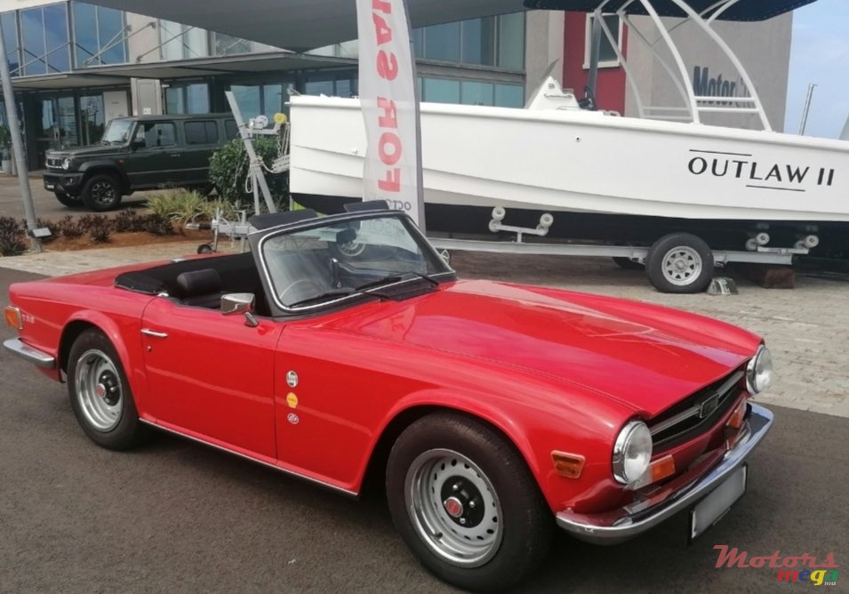 1973' MG Triumph TR 6 PI photo #2
