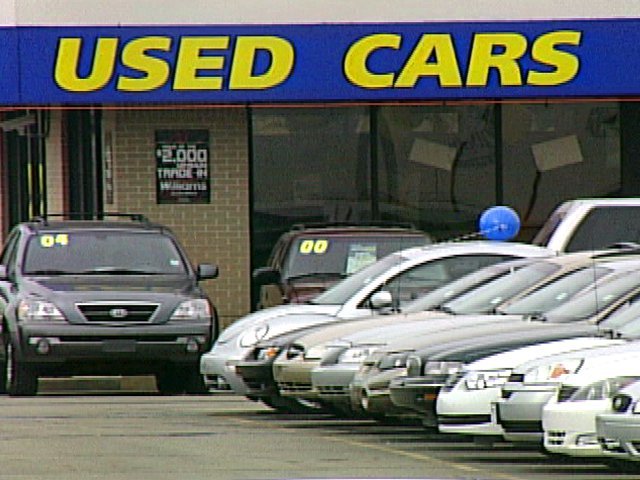 For Buying or Selling, It Pays To Know Used Car Milestones