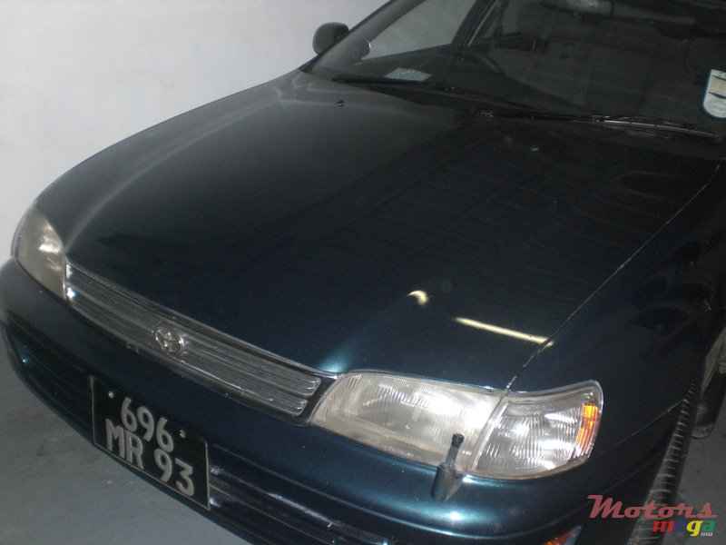 1993' Toyota Corona photo #1