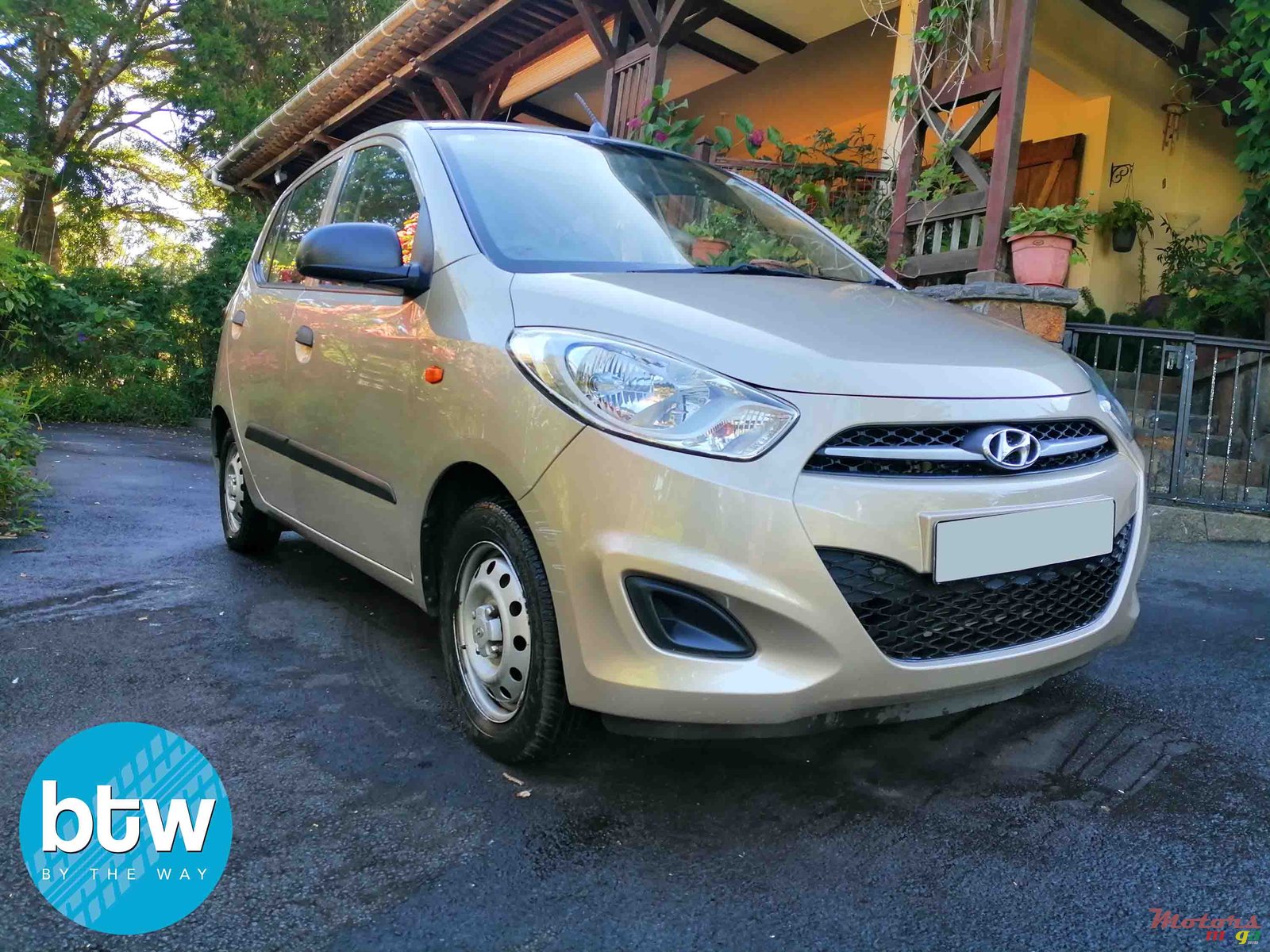 2012' Hyundai i10 photo #1