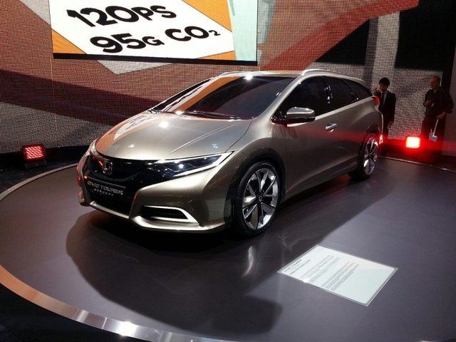 Honda Civic Tourer to Go on Sale in Europe in Early 2014