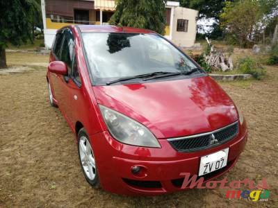 2007' Mitsubishi Colt photo #3