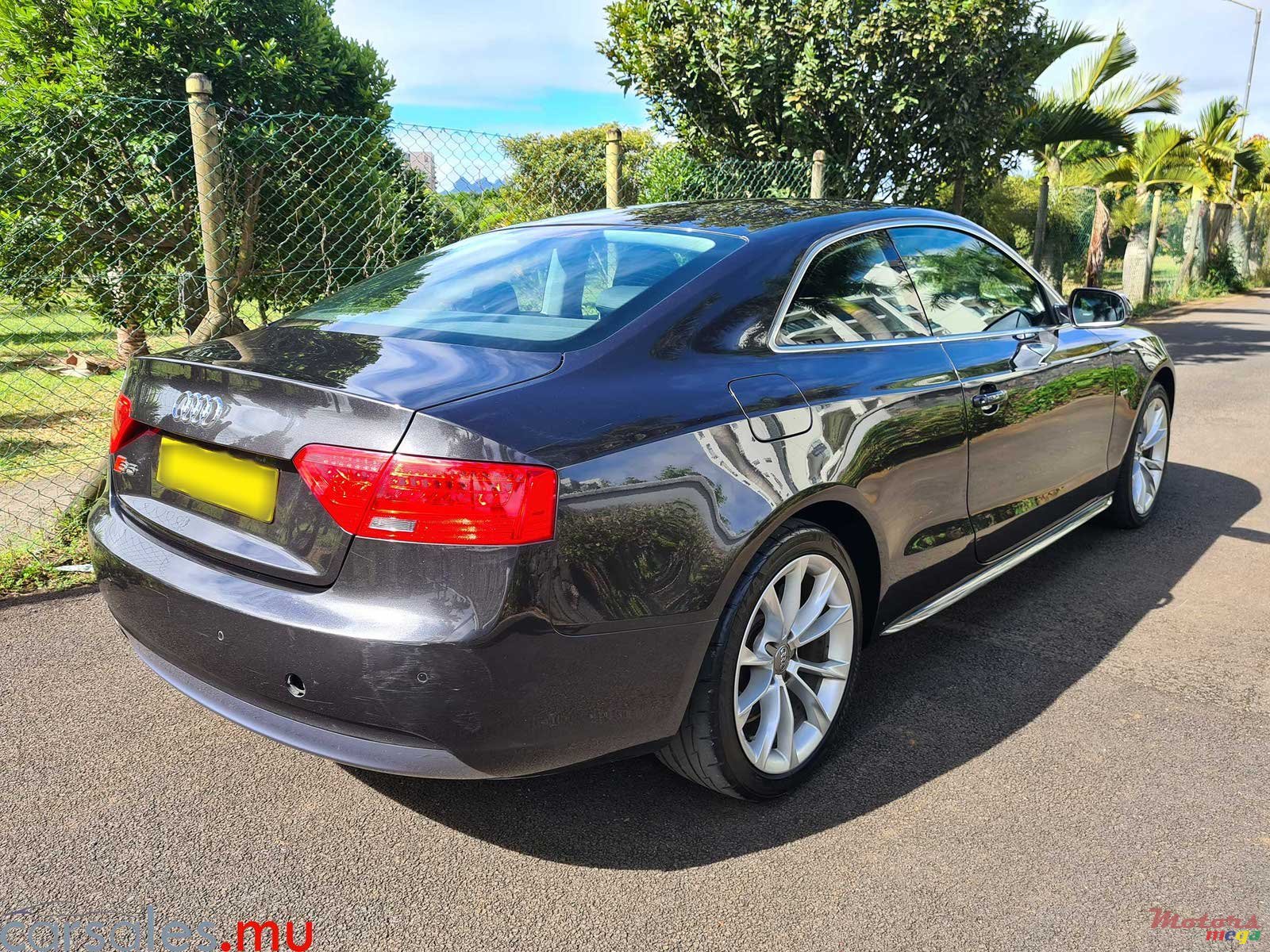 2013' Audi A5 Coupé 1.8 TFSI photo #4