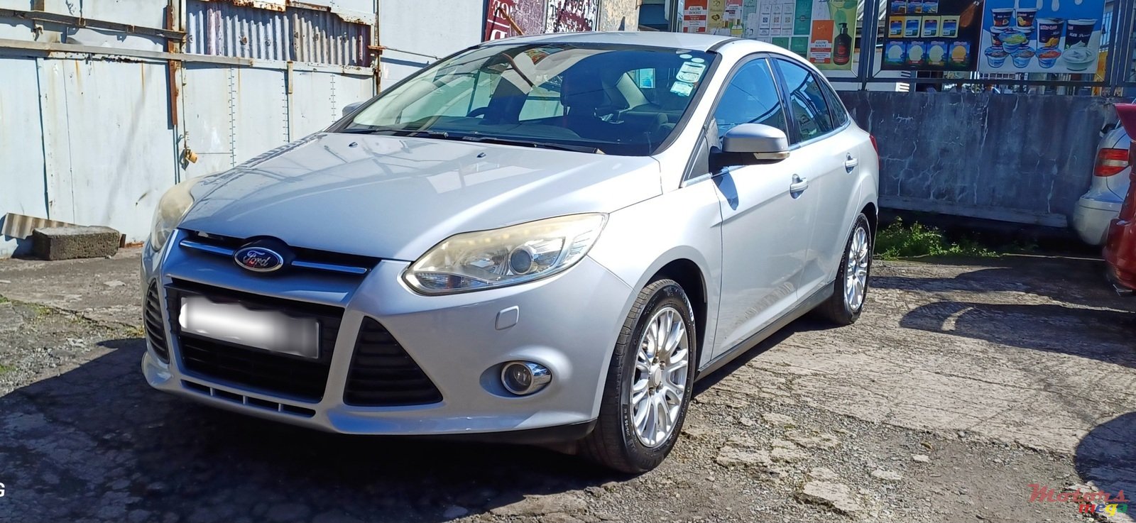 2014' Ford Focus photo #1