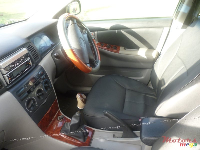 2001' Toyota Corolla NZE XLI photo #4