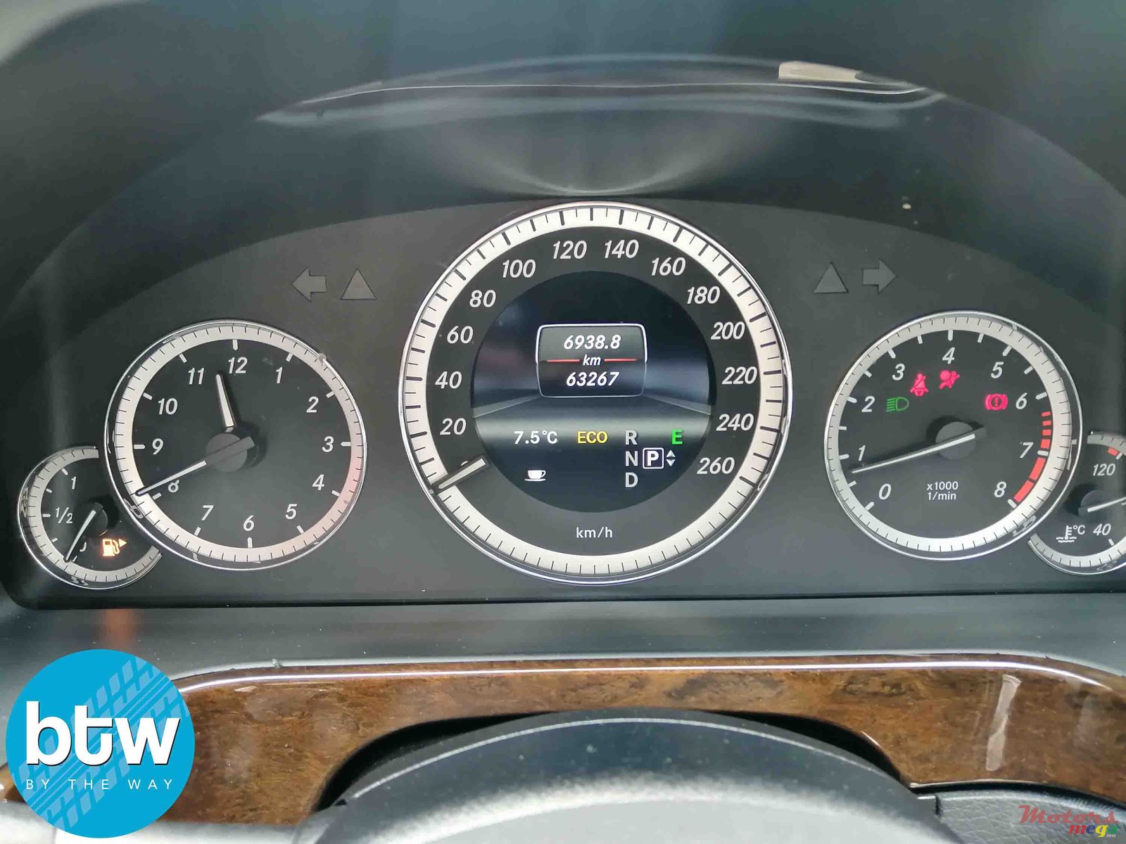 2014' Mercedes-Benz E-Class photo #7