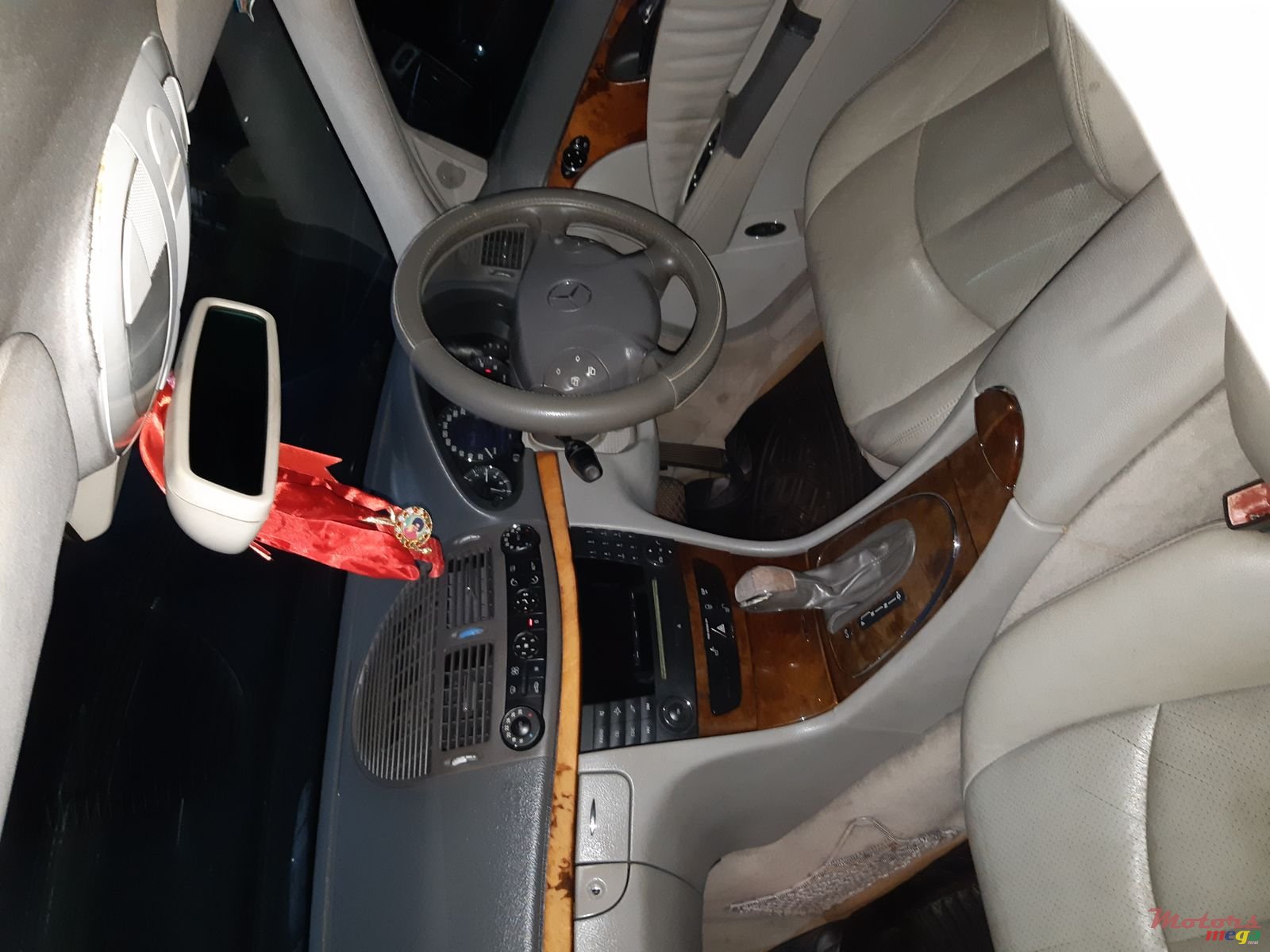 2004' Mercedes-Benz E-Class E270 cdi photo #5