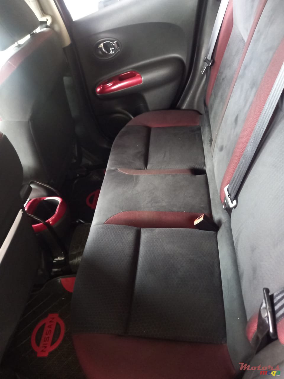 2012' Nissan Juke photo #5