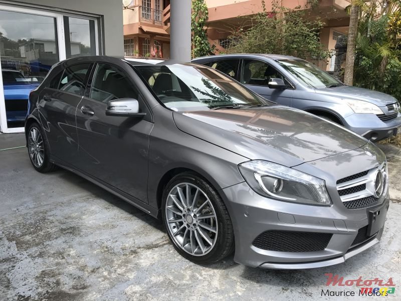 2013' Mercedes-Benz A 200 photo #1