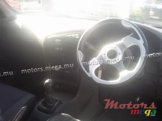 1995' Mitsubishi Lancer photo #4