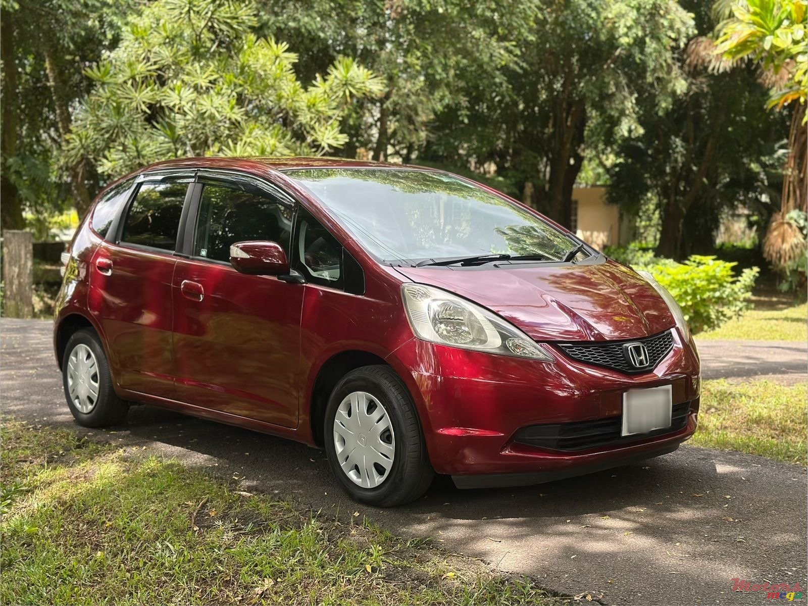 2010' Honda Fit photo #1