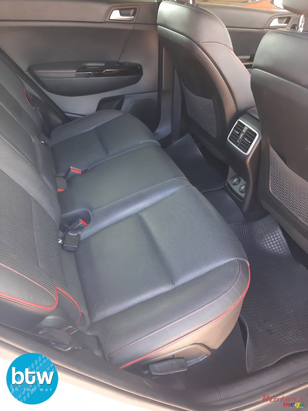 2019' Kia Sportage GT LINE photo #6