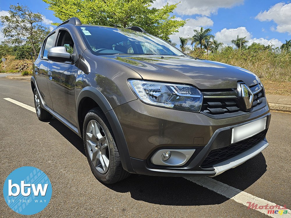 2019' Renault Sandero STEPWAY photo #1