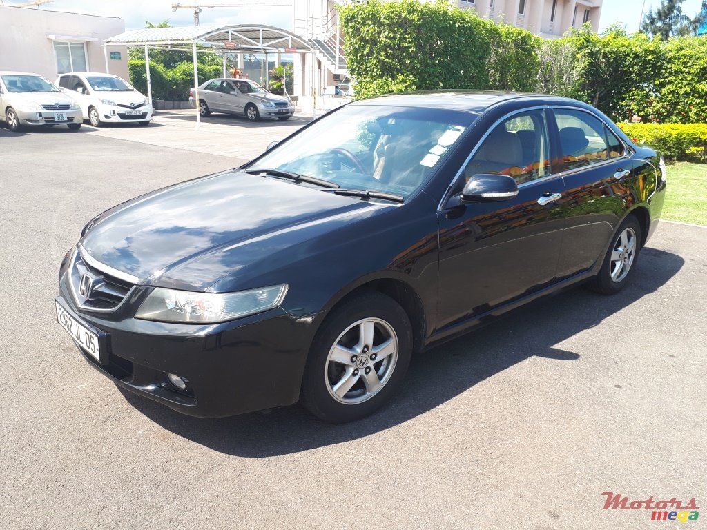 2005' Honda Accord photo #3