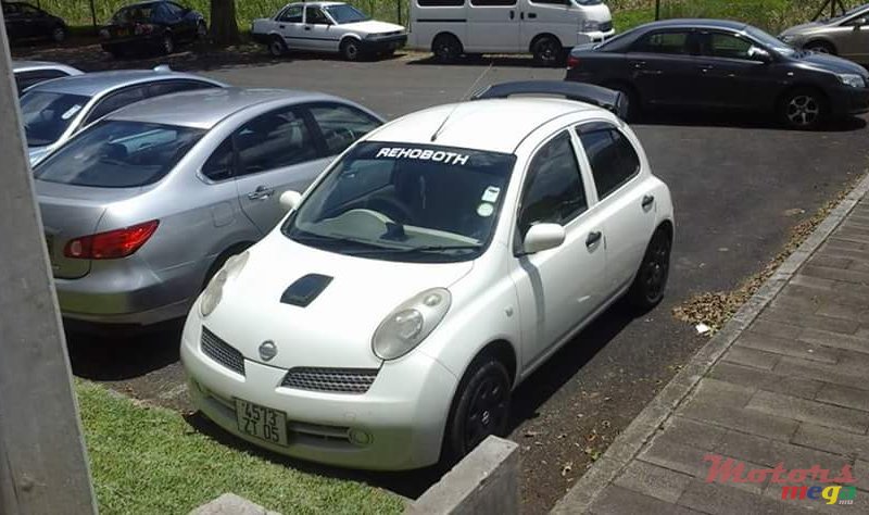 2005' Nissan Micra photo #1