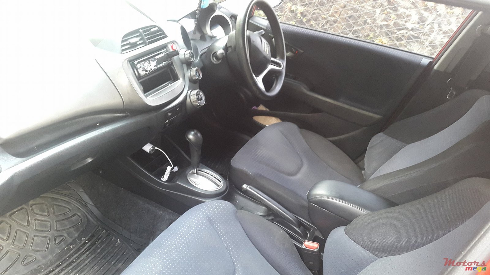 2008' Honda Fit photo #5