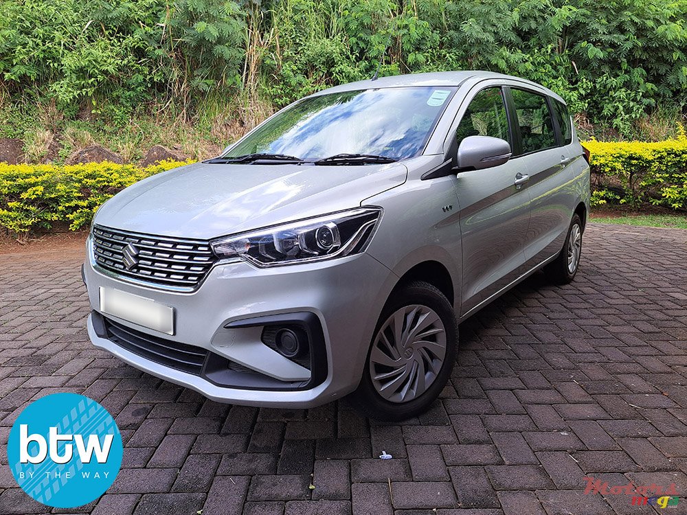 2022' Suzuki Ertiga GL photo #2