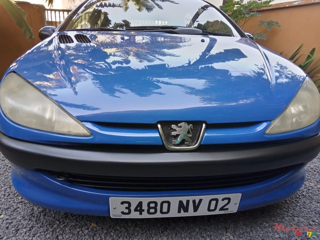 2002' Peugeot 206 photo #3
