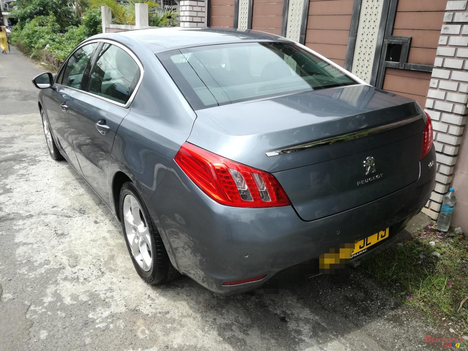2013' Peugeot 508 1.6 Turbo Active photo #1