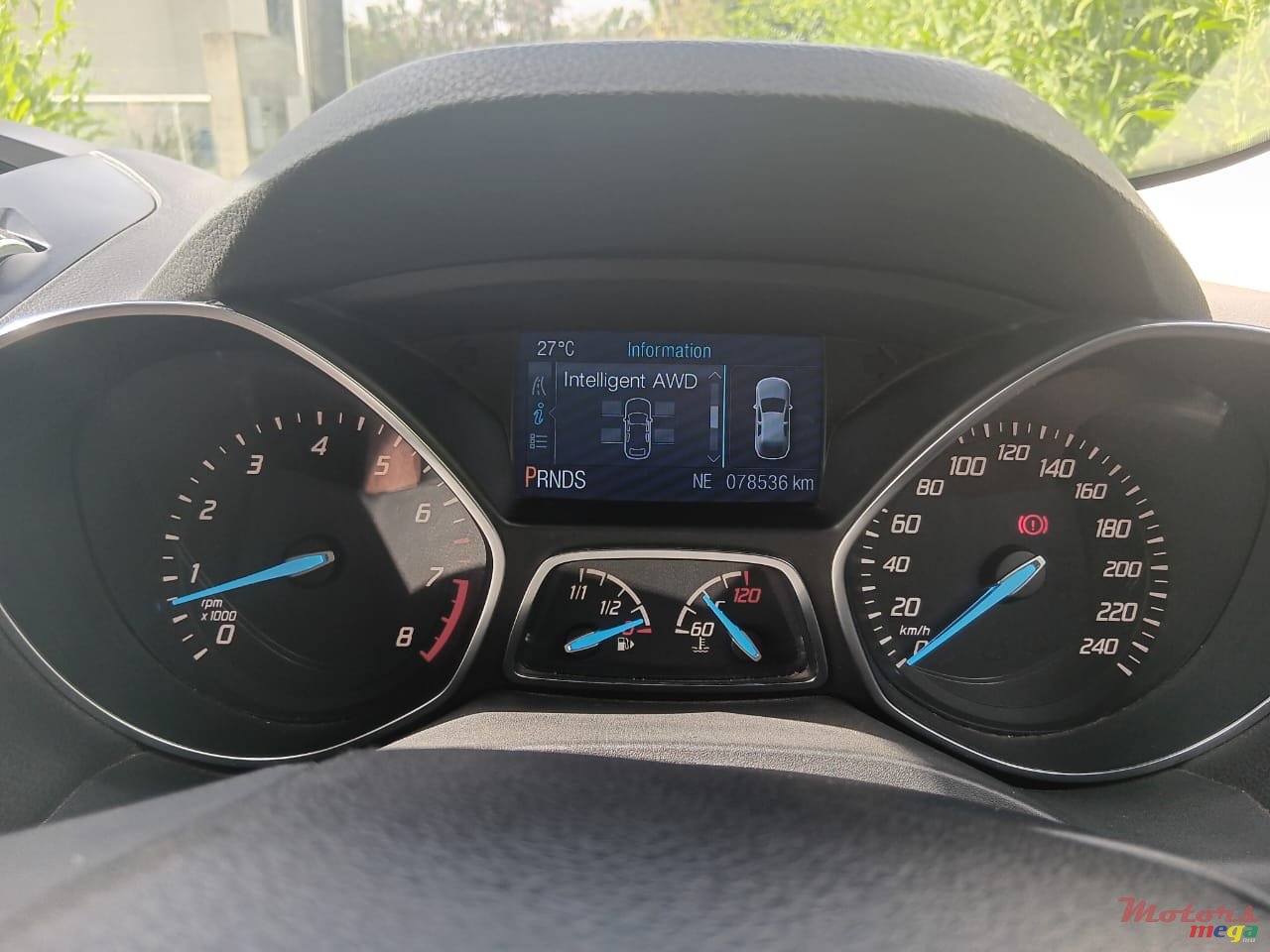 2014' Ford Kuga photo #3