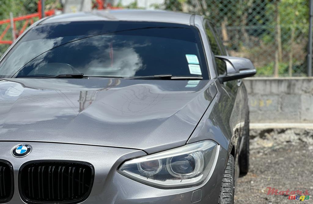 2012' BMW 120 photo #5