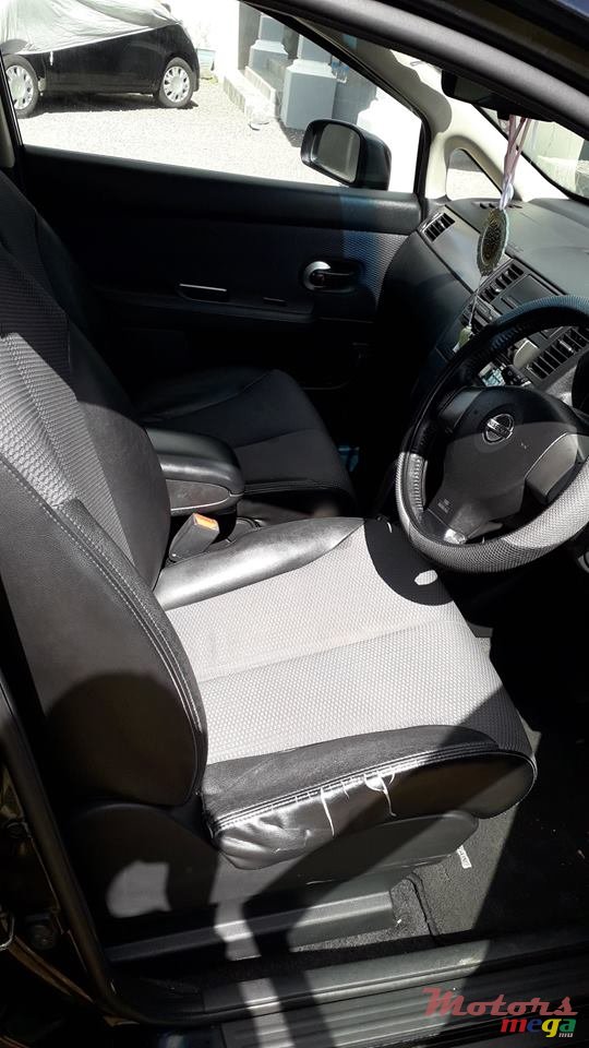 2006' Nissan Tiida photo #4