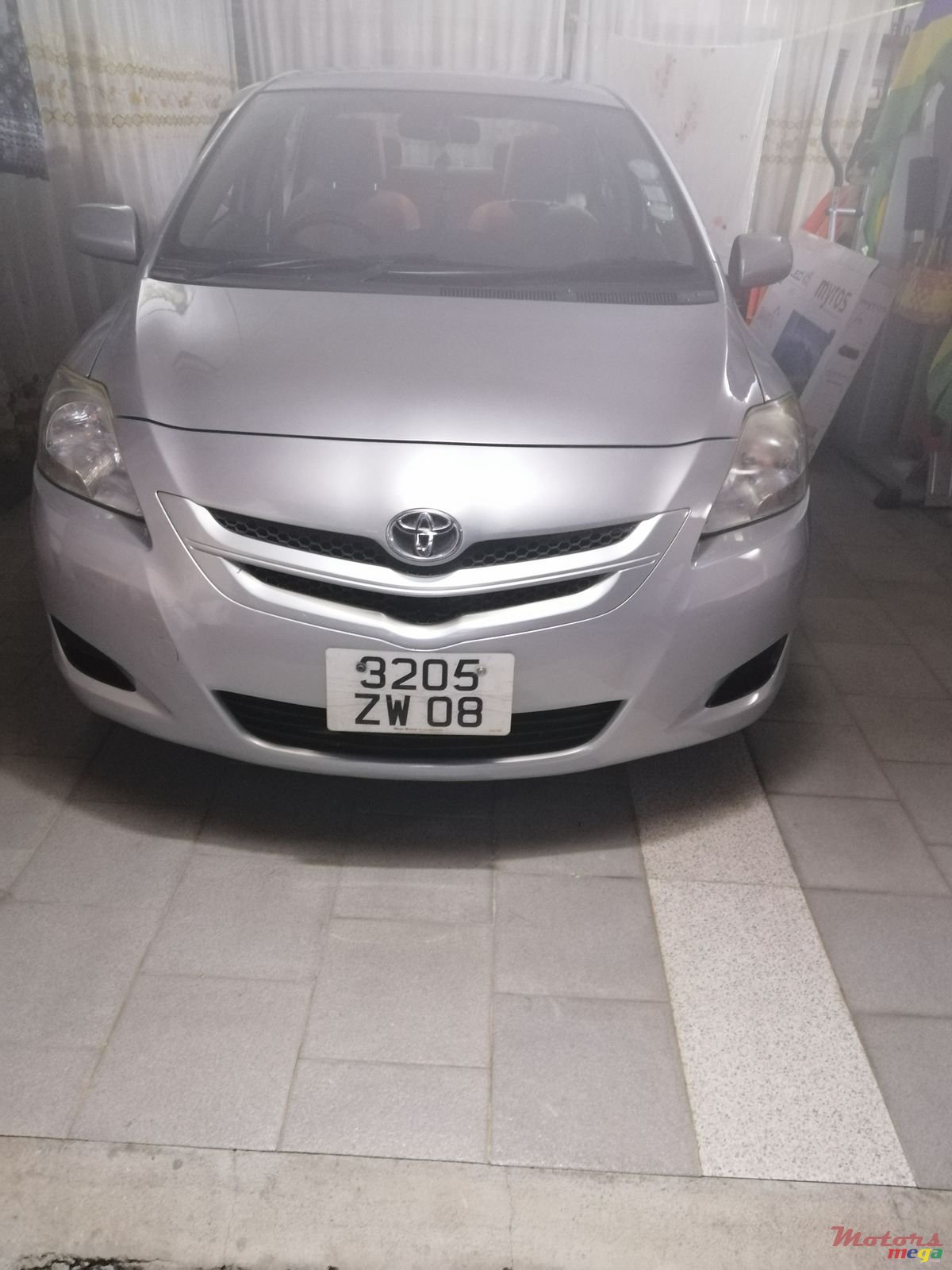 2008' Toyota Yaris Toyota Belta photo #3