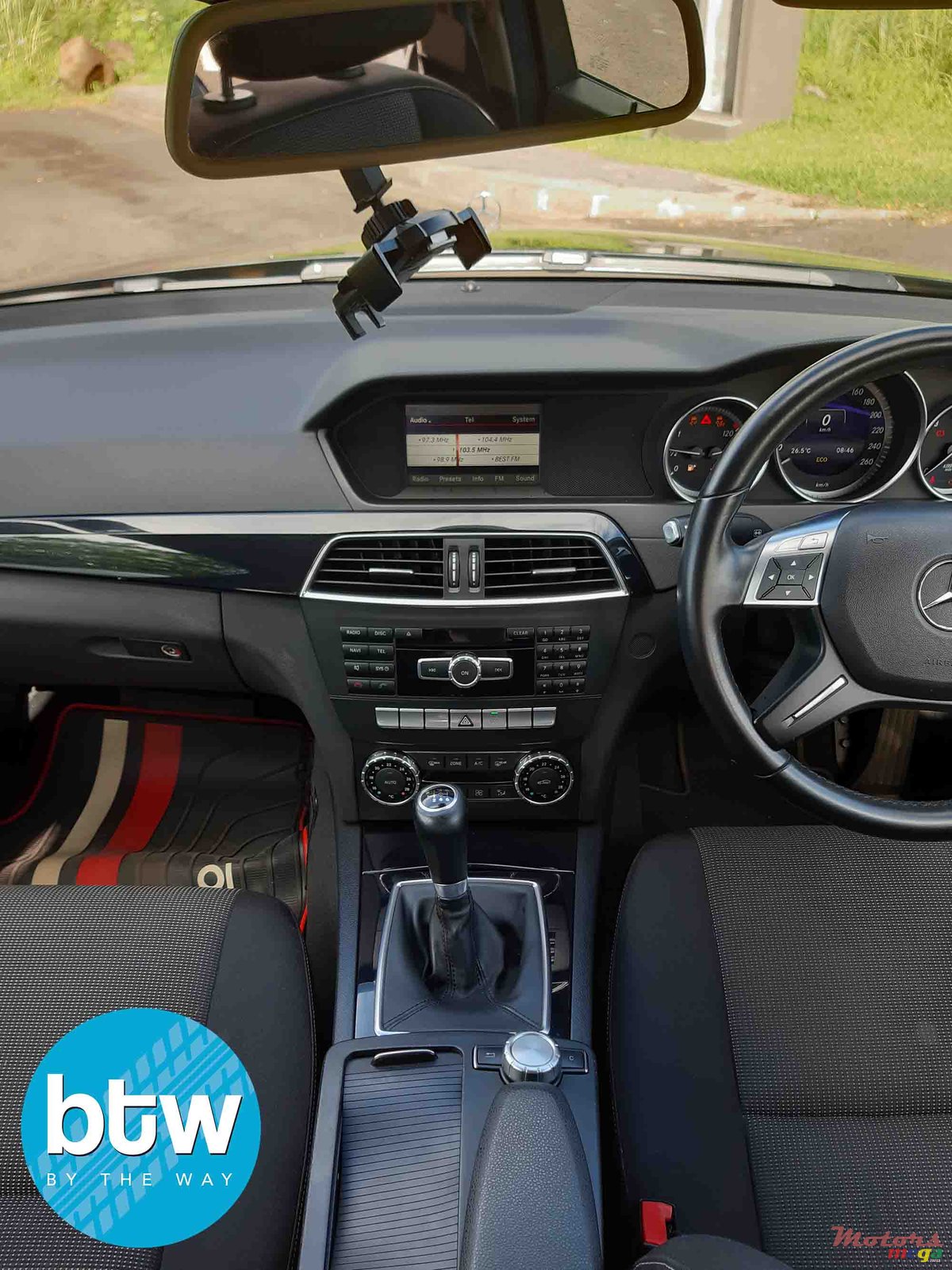 2014' Mercedes-Benz C-Class 180 photo #6