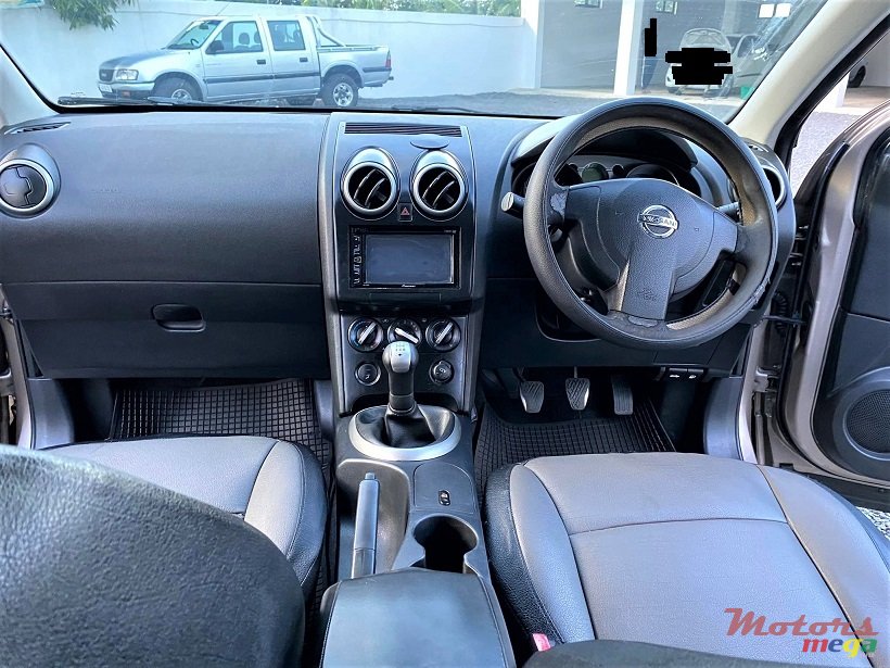 2010' Nissan Qashqai Manual 1.6L photo #3