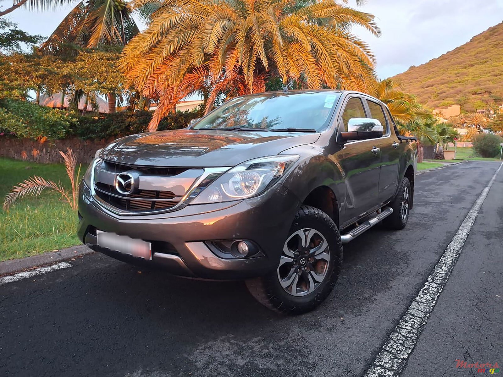 2016' Mazda BT-50 3.2 4x4 photo #1