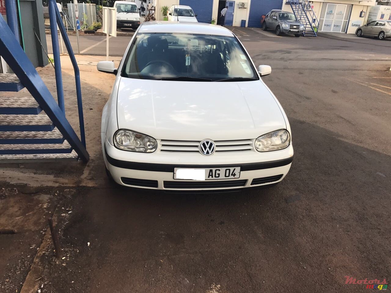 2004' Volkswagen Golf IV N/A photo #4