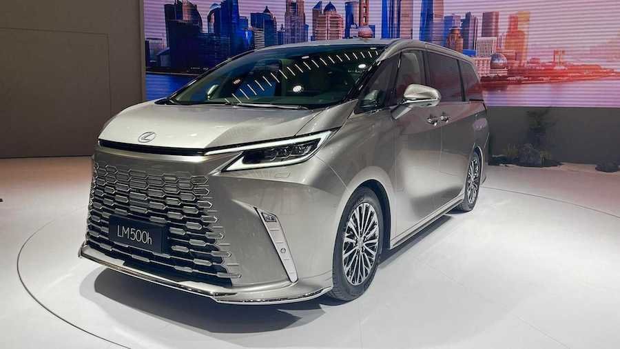 2024 Lexus LM Luxury Minivan Debuts In Shanghai With 48-Inch Screen