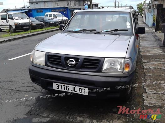 2007' Nissan photo #1