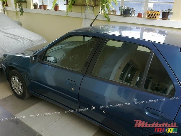1998' Peugeot 306 photo #1