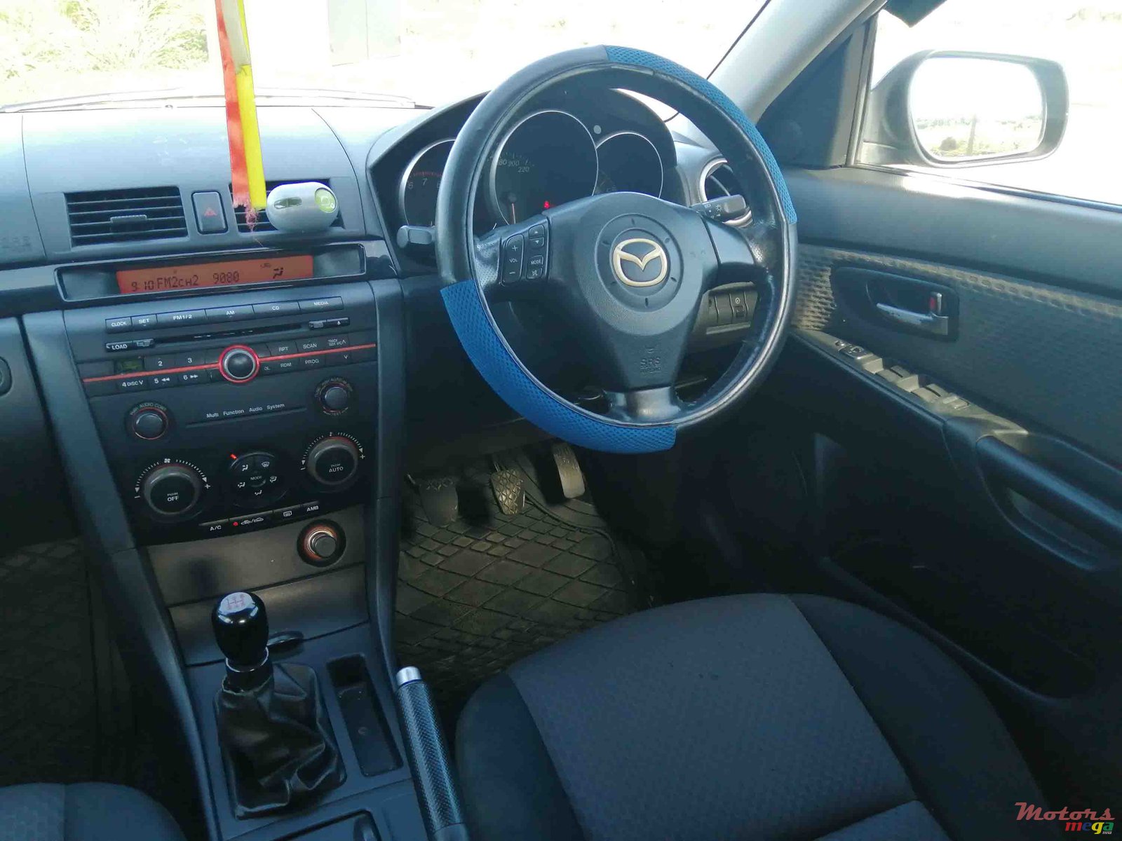 2006' Mazda 3 photo #7