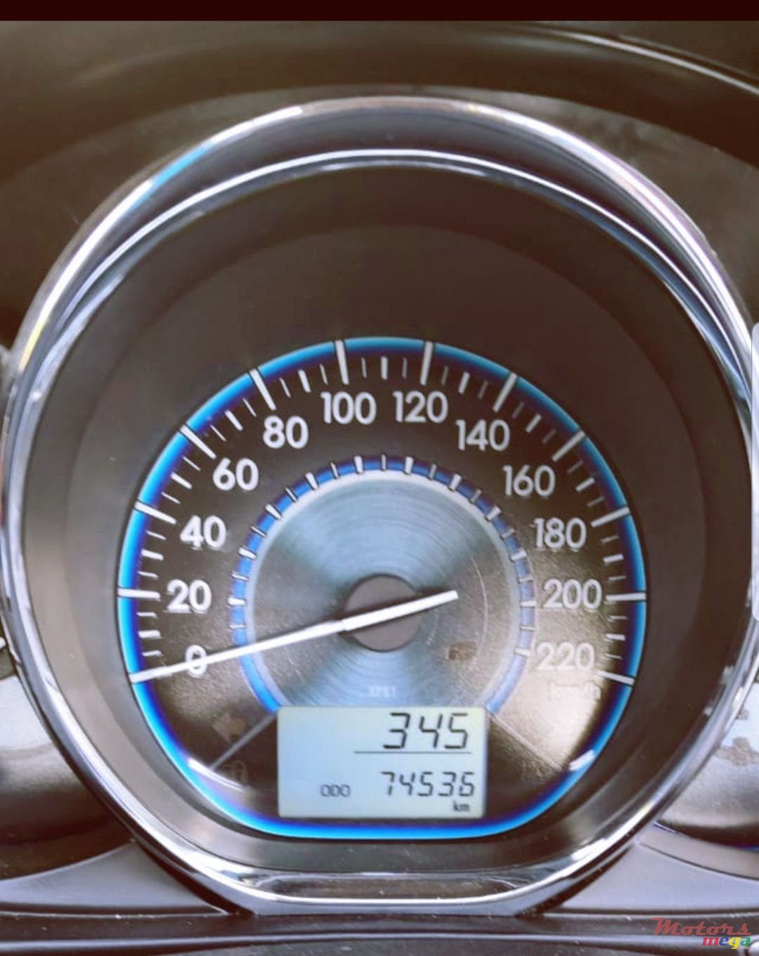 2014' Toyota Yaris photo #1