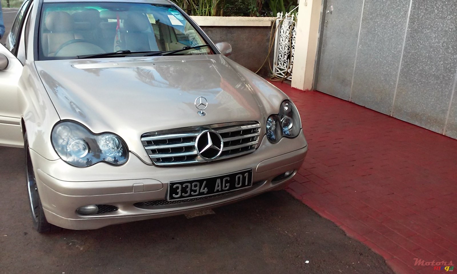 2001' Mercedes-Benz C-Class C180 photo #1