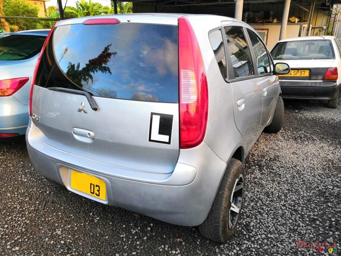 2003' Mitsubishi Colt photo #4