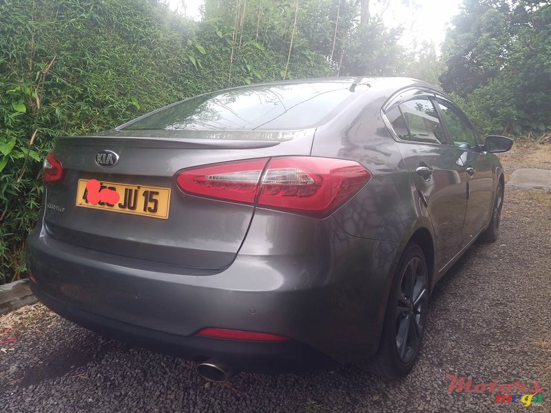 2015' Kia Cerato SX PACK AUTOMATIC photo #2