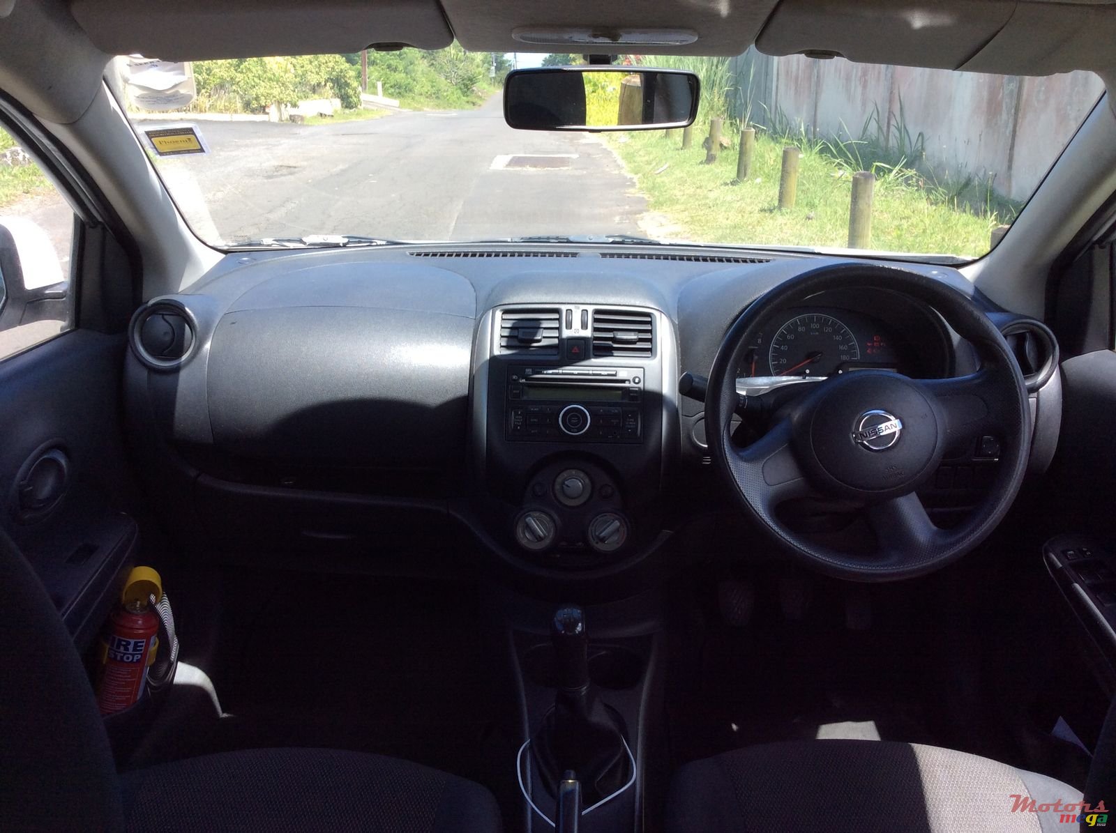 2014' Nissan Almera photo #6