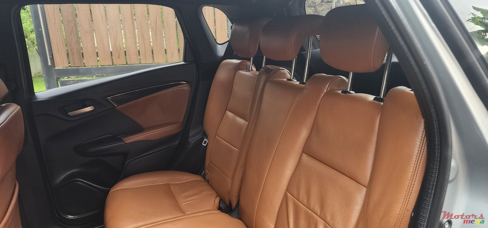 2015' Honda Fit photo #5